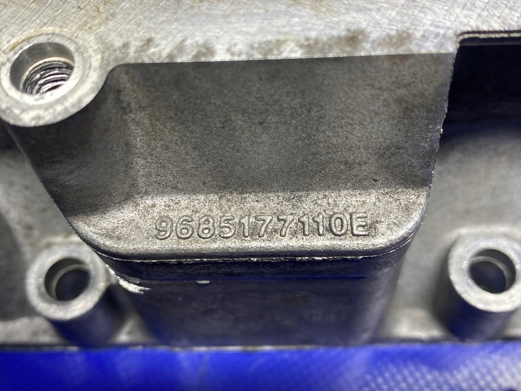 фото №10, Головка двигателя transit courier 1.5 tdci volvo peugeot 9685052710