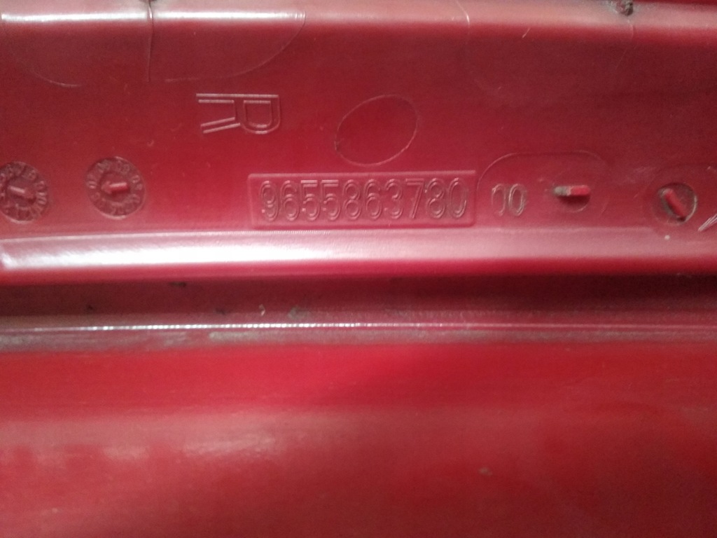 фото №11, Лампа правый задняя kpl. с отражатель citroen c4 i 5d 9655863980, 9655863780