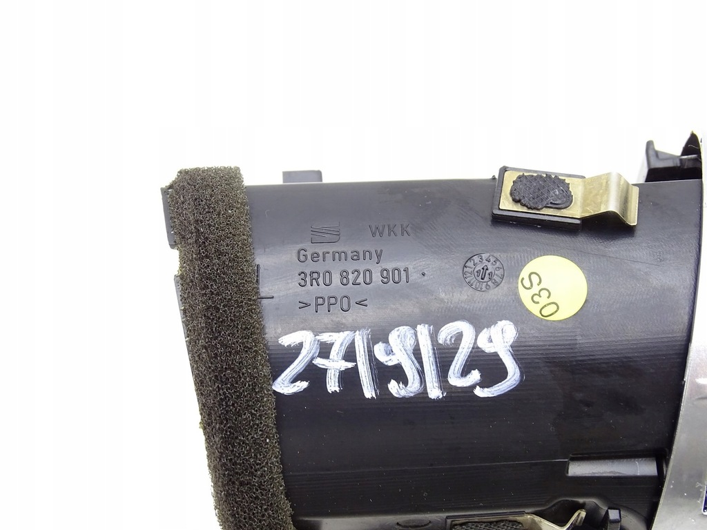 фото №7, Решётка обдув панели консоли правая левая exeo 3r