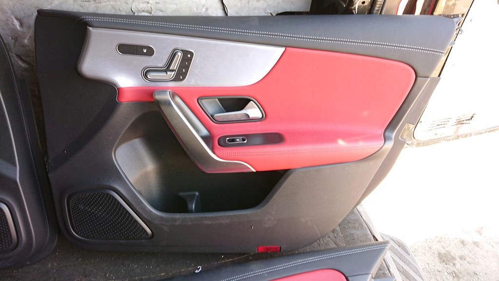 фото №7, Mercedes w177 a35 amg сиденья обивка