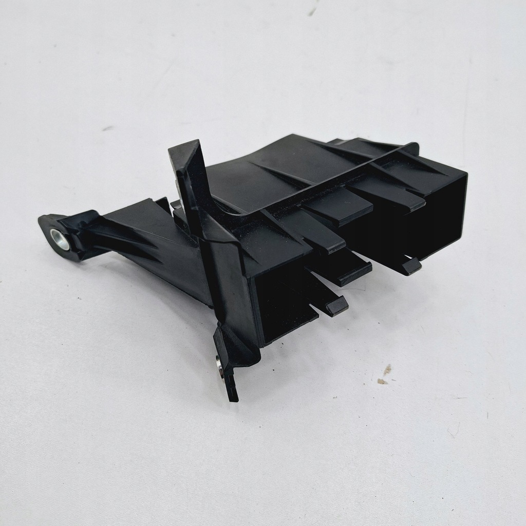 фото №1, 2008 mini one - cooper coupe r56 кронштейн комп'ютер двигуна