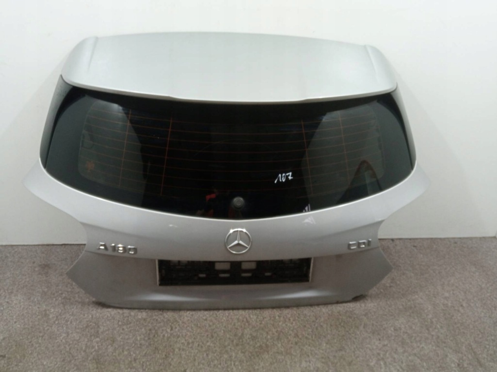 Купити Кришка багажника задній 5d hb 761 mercedes-benz a-klasa 3 2012- w176