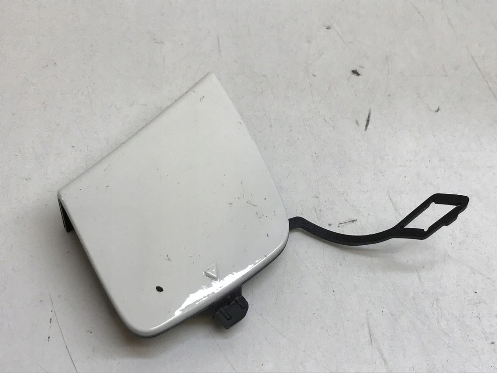 фото №1, Mercedes w118 заглушка фаркоп бампера перед