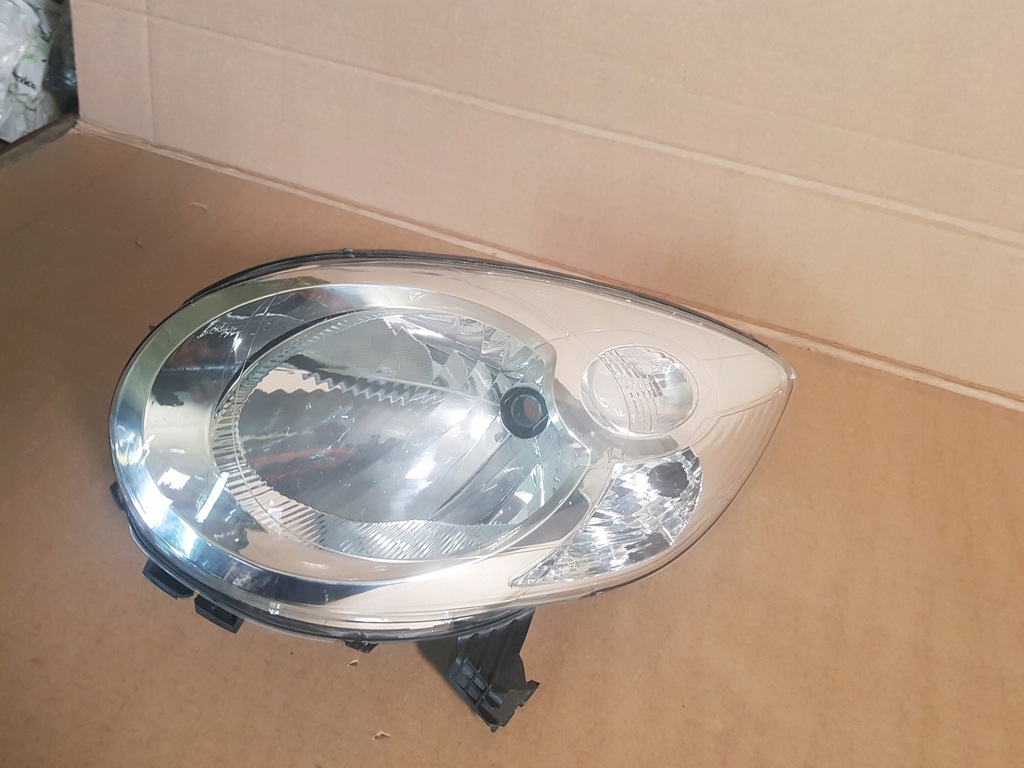 фото №1, Citroen c1 лампа передняя левая 89092918