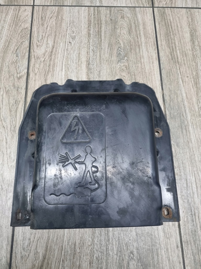 Купить Защита проводка электрический электрика крышка renault midlum dxi volvo fl