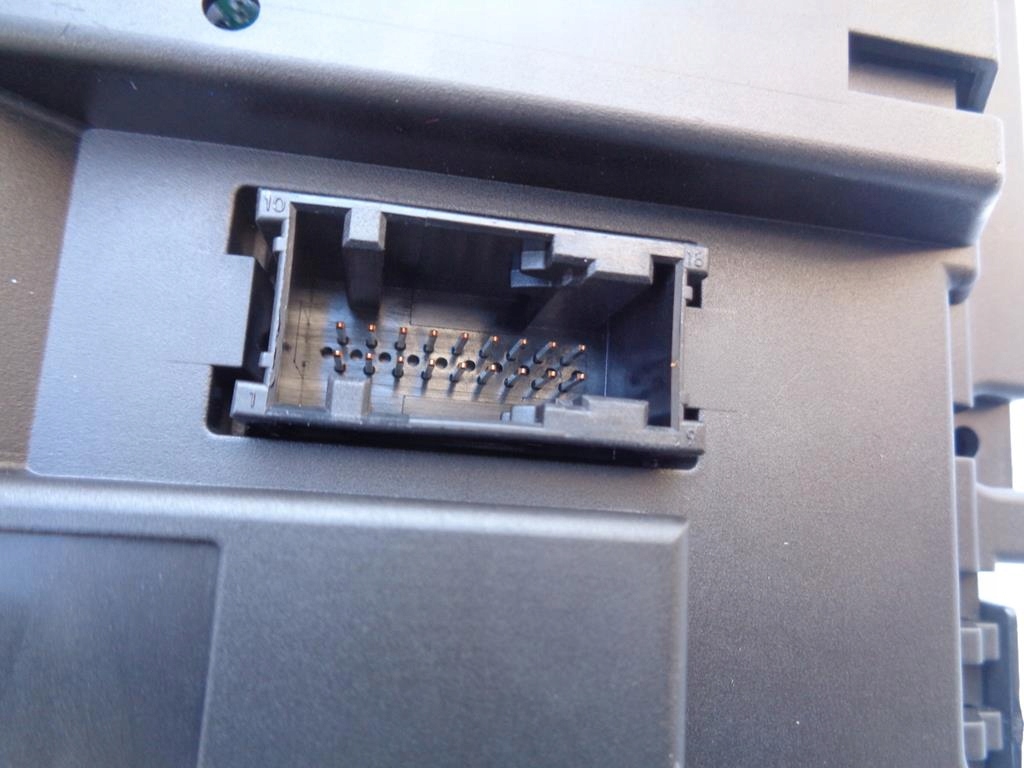 фото №9, Bmw 1 e81 e82 e87 1.6 b лічильник приладова панель прилади 1024932-84 europa