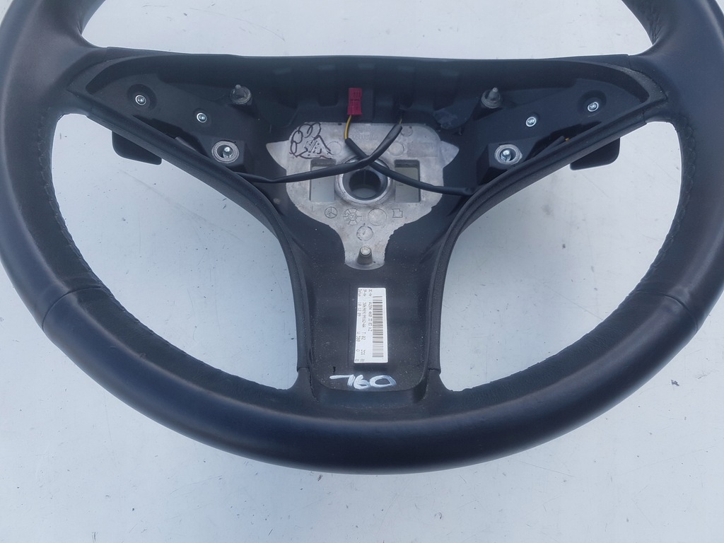 фото №5, Mercedes c klasa w204 воздуховод кожаный лепестки переключения