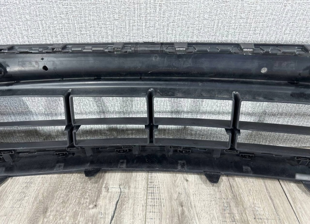 Mercedes glb w247 x247 рестайлінг  amg 2023- спойлер решітка перед a2478856409 Оригінал