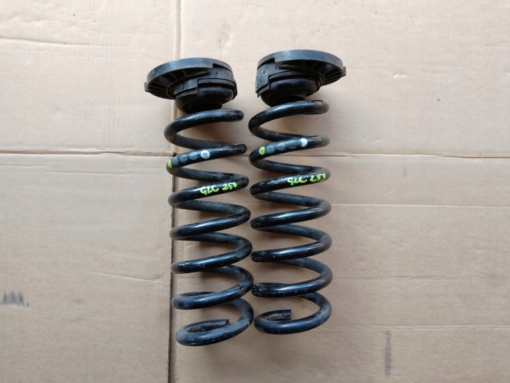 Купити Пружини підвіска задній mercedes glc w253 комплект