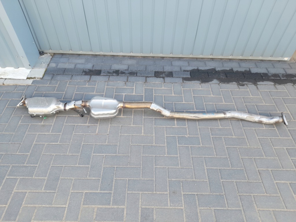 фото №13, Mazda 3 iv 19- вихлоп гасник труба 2.5 4x4 hb usa