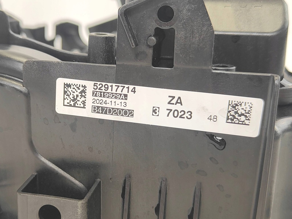 фото №9, Bmw g60 x3 g45 520d 523d 520dx b47p b47d20b крышка клапанов головки 8490023