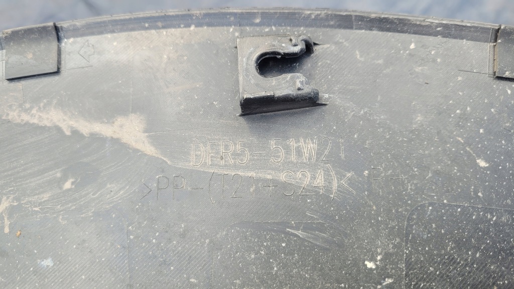 фото №9, Mazda cx30 молдинг крыло правый перед