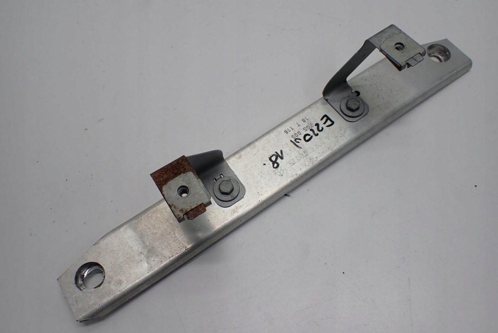 фото №1, Кронштейн кронштейн балка розпірка mercedes e-klasa w213 c238 18r