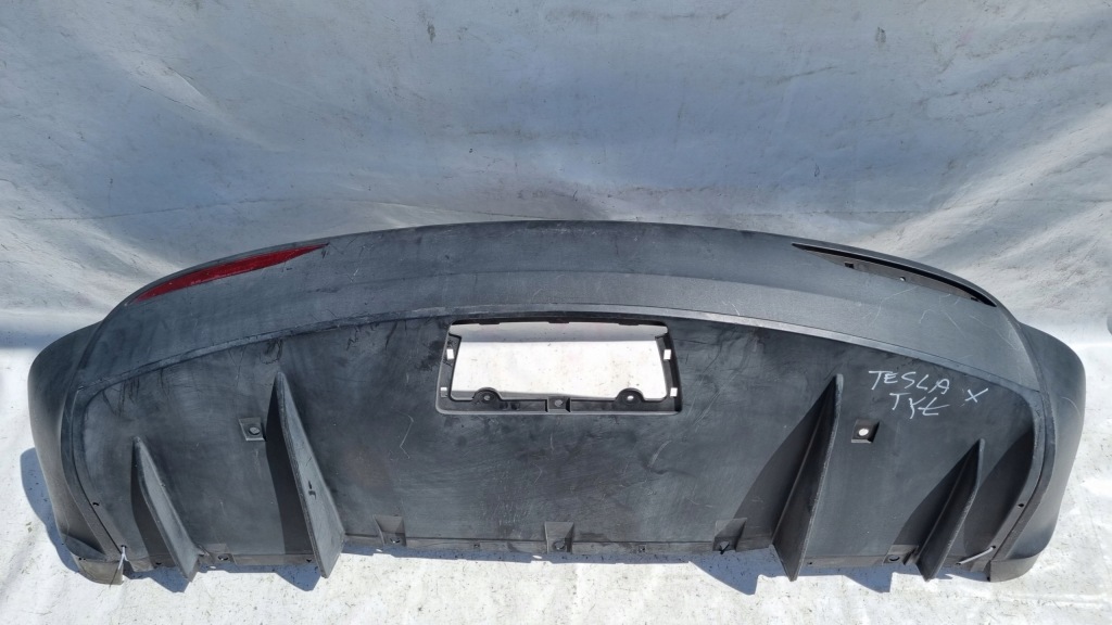 фото №1, Бампер tesla model x 15-20 задняя dół