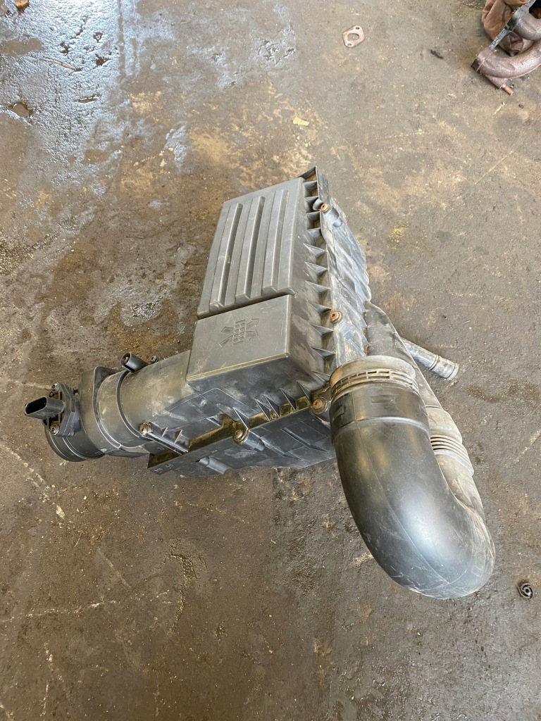 фото №1, Vw audi корпус фільтра повітря 3c0129607ag