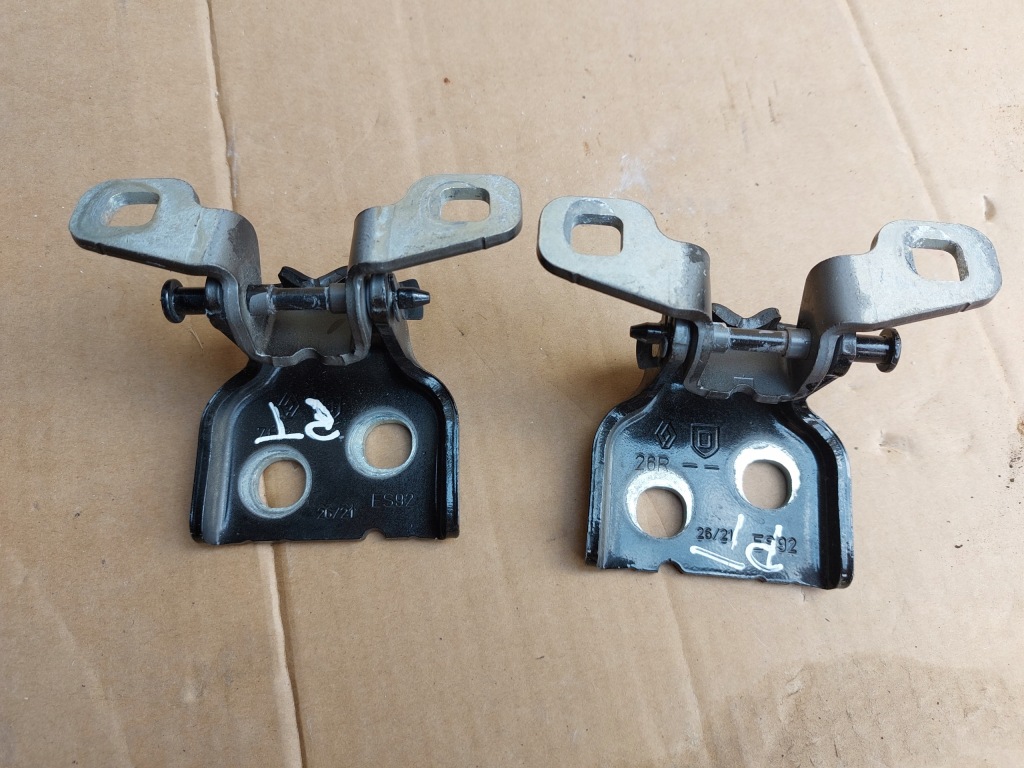 фото №1, Петлі двері правий задня sandero stepway iii 21r чорні