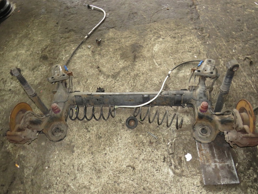 фото №4, Балка підвіска oś задня peugeot 208