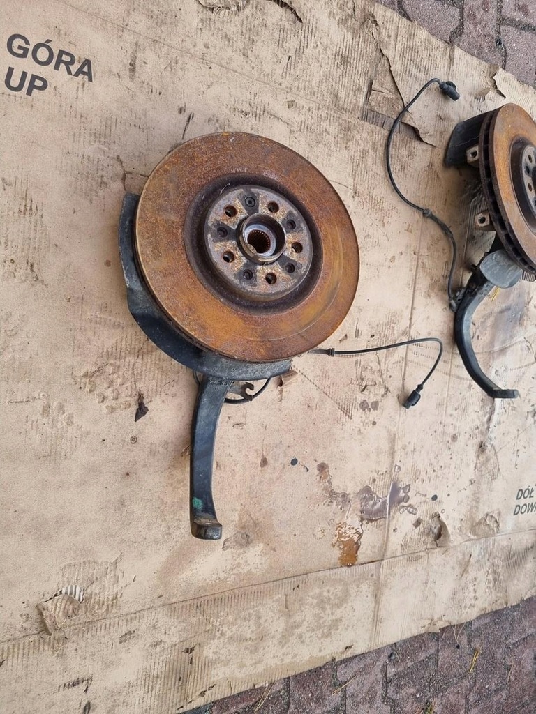 фото №1, Ступиця поворотний кулак перед alfa brera 159 2.4 jtd