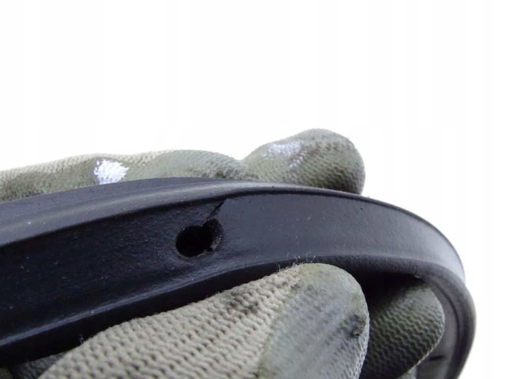 фото №9, Nissan micra k14 16- прокладка дверь правый задняя 5d