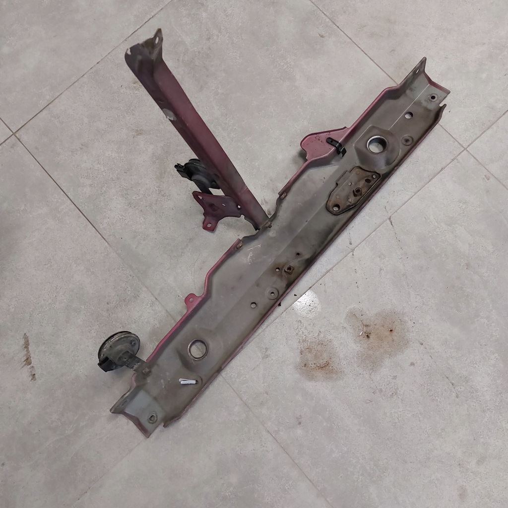 фото №9, Toyota prius ii 2 підсилювач верхній pas перед