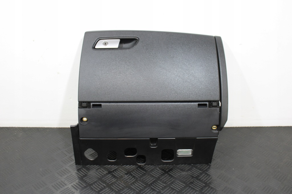 Купити Бардачок консолі audi a6 c7 4g0 4g9 lift