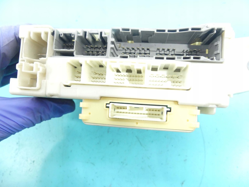 фото №8, Коробка запобіжників lexus gs iii 82730-30b60