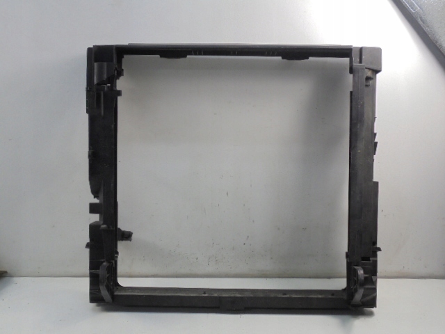 фото №7, Bmw x5 f15 рамка кронштейн радиатора 3,0d 7634577 8570841