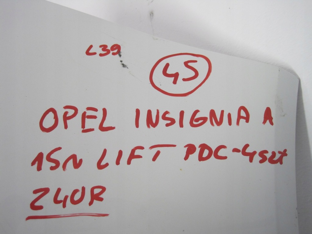 Бампер задні задній opel insignia a рестайлінг  hb 906300001 pdc x4 Зі Шроту