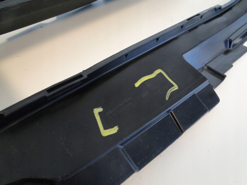 Mercedes впуск резиновый элемент жалюзи нижняя воздуховод воздуха a klasa 177 w177 Киев