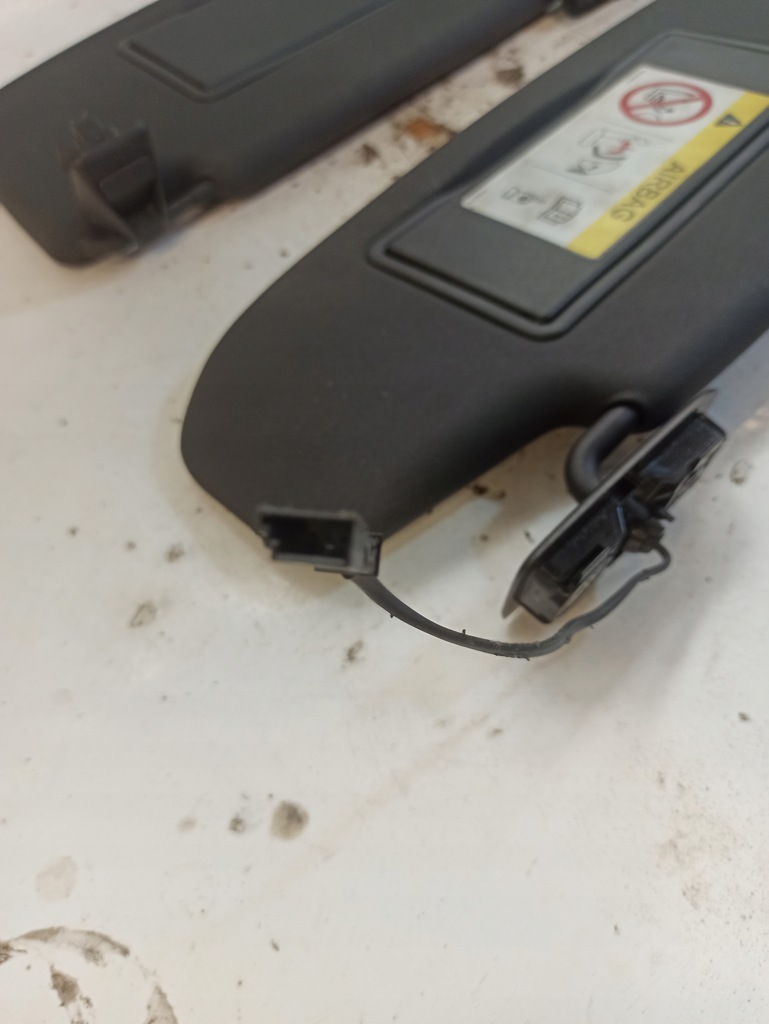 фото №15, Volvo v40 ii 2 сонцезахисний козирок козирки права 31426316