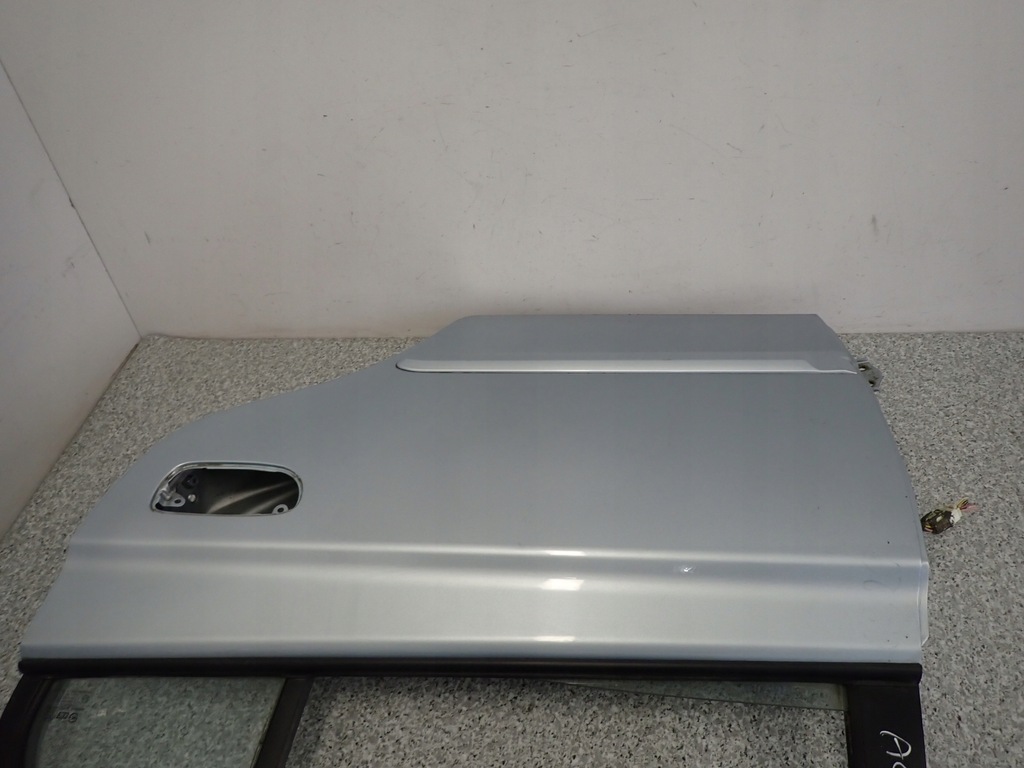 фото №12, Hyundai accent 00-05 5d дверь задние левая vs