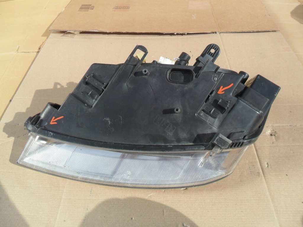 фото №6, Ford c-max mk1 лампа правая передняя 1ee270600-02