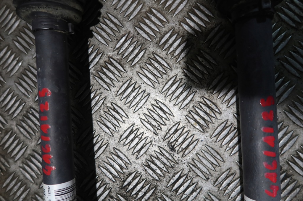 фото №4, Привідний вал правий лівий задня mercedes ml w166 1663501110