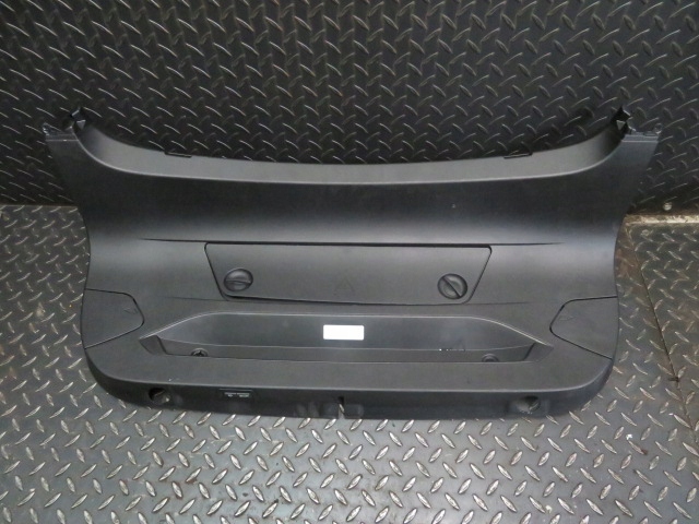 фото №1, Обшивка пластик крышки багажника bmw 4 f36