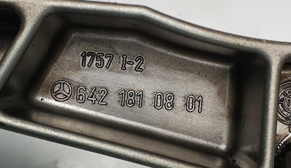 фото №7, Насос масла jeep grand cherokee iii 6421810801