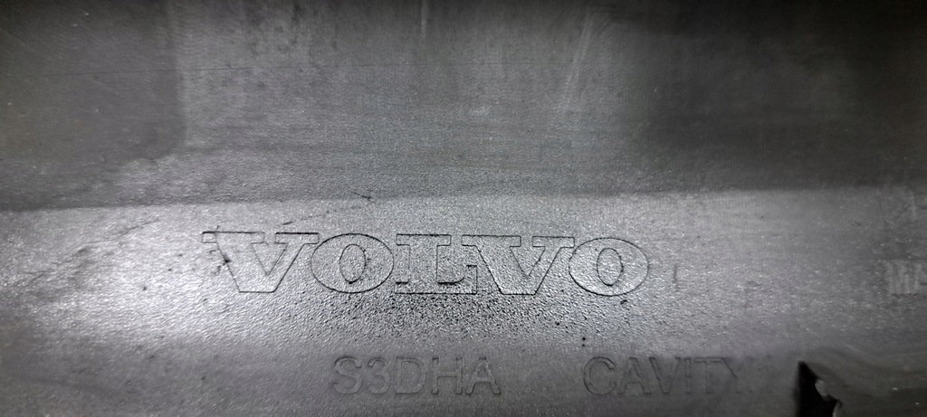 фото №10, Volvo xc-40 спойлер бампер перед 31407947