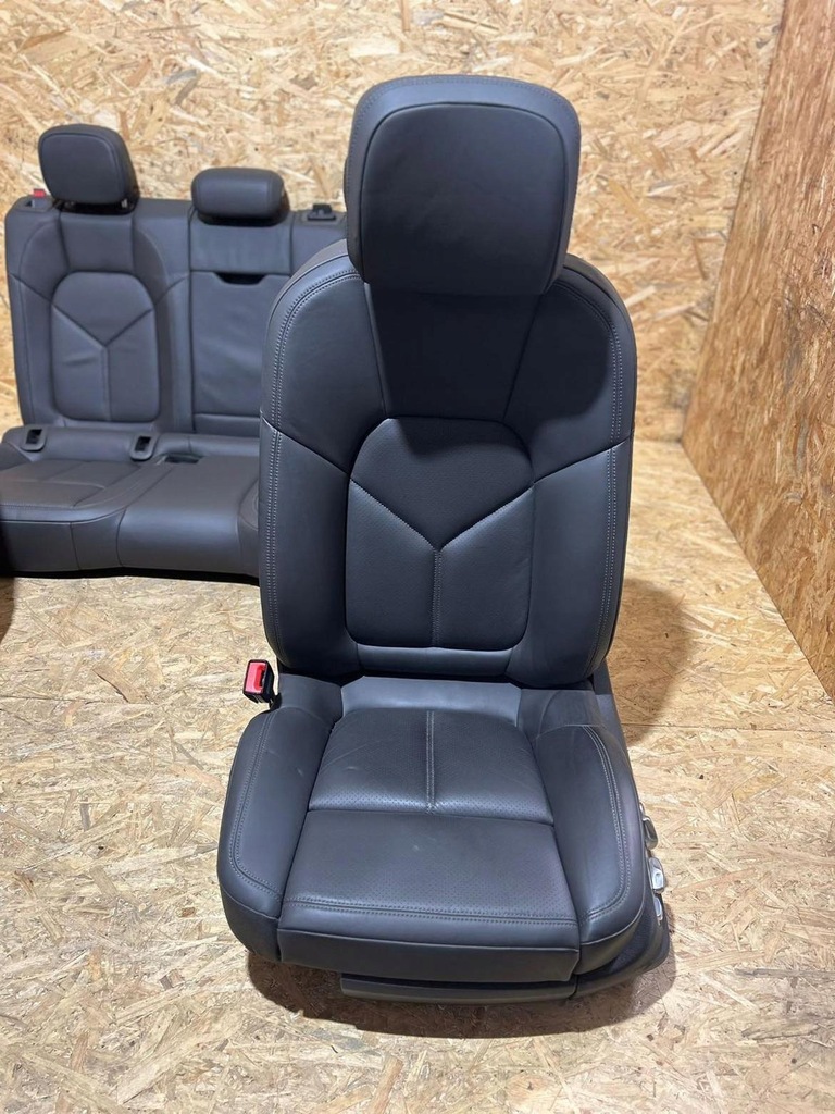 фото №6, Porsche macan lift середина салон сидіння заднє сидіння обшивки шкіра