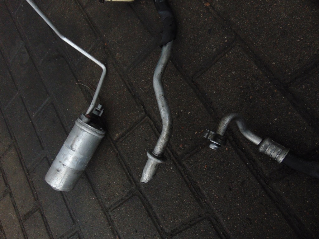 фото №7, Провода кондиционера mazda premacy i 2.0 бензин europa