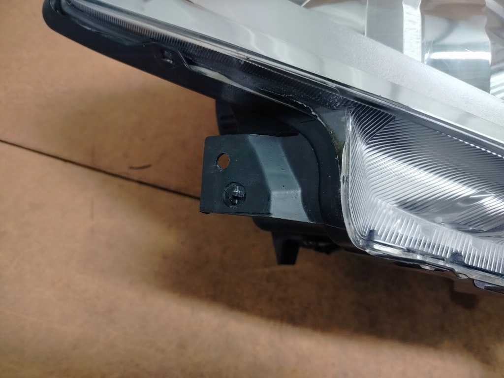 фото №8, Suzuki sx4 s-cross ксенон led лампа правая