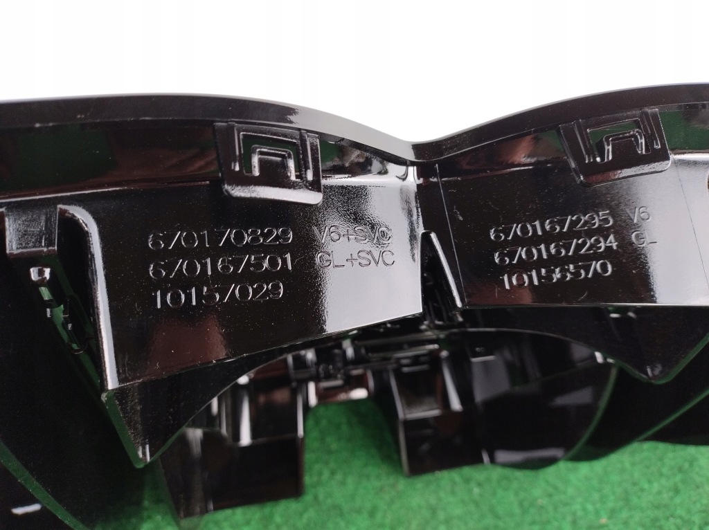 фото №7, Maserati grecale trofeo v6 nowa решётка радиатора оригинал