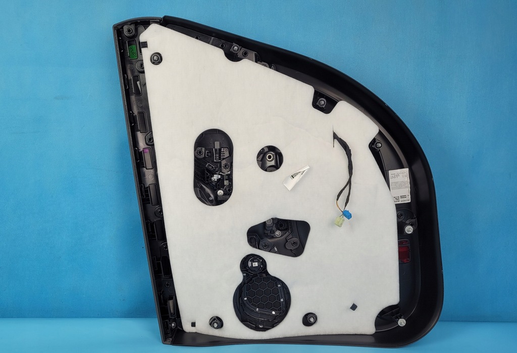 фото №7, Mercedes eqe w295 350+ 23r обшивка двері лівий задня