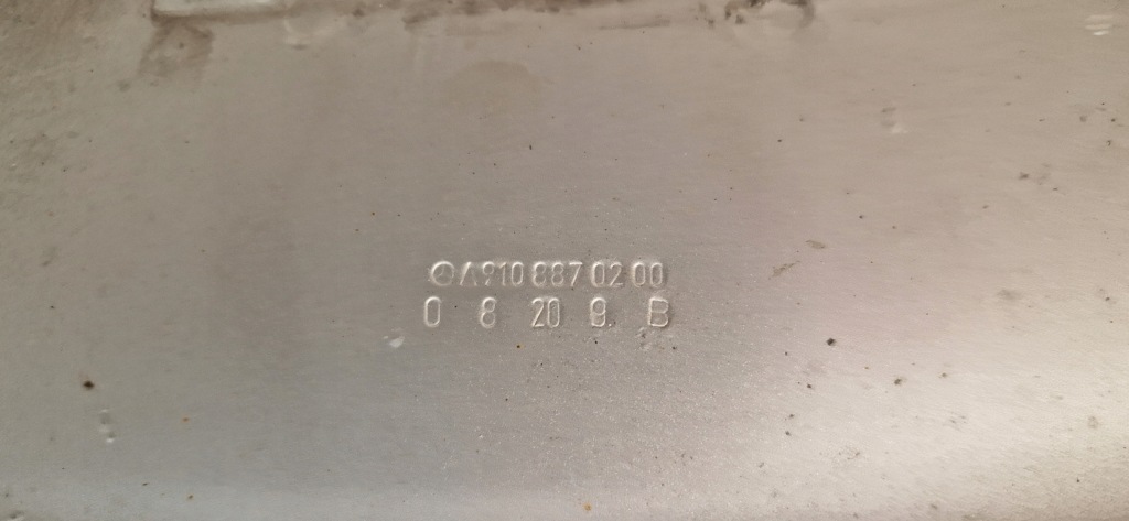 фото №6, Mercedes sprinter 910 капот