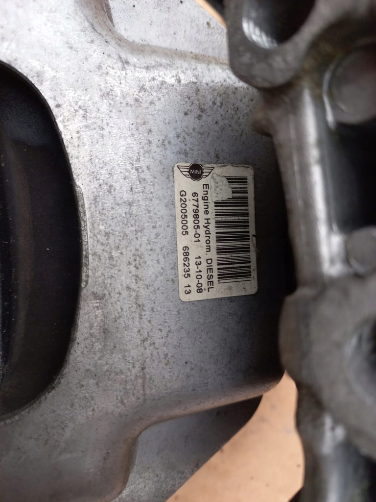 фото №3, Mini r55 r56 кронштейн подушка двигателя 1.6 дизель