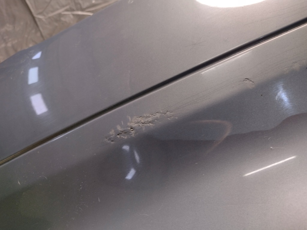 Бампер задній bmw e90 pdc k: arktis металік a34/7 Ціна