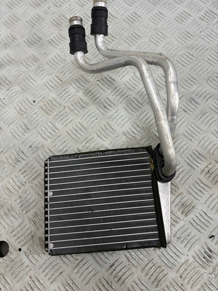 Купить Радиатор воды отопителя mini cooper r55 r56 r57 1.6d