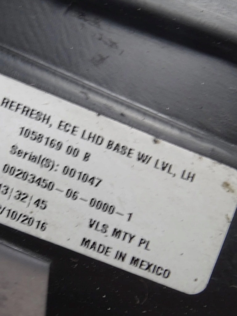 Фара перед передняя левая tesla s рестайлинг  full led с Разборки