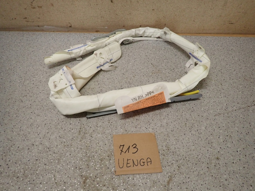 фото №1, Kia venga 09- шторка безопасности правая