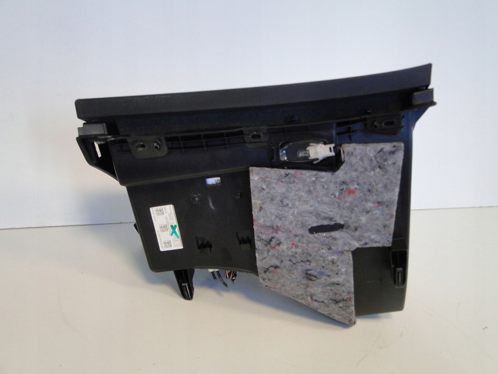 фото №6, Mercedes cla 117 w117 бардачок пасажира зчитувач