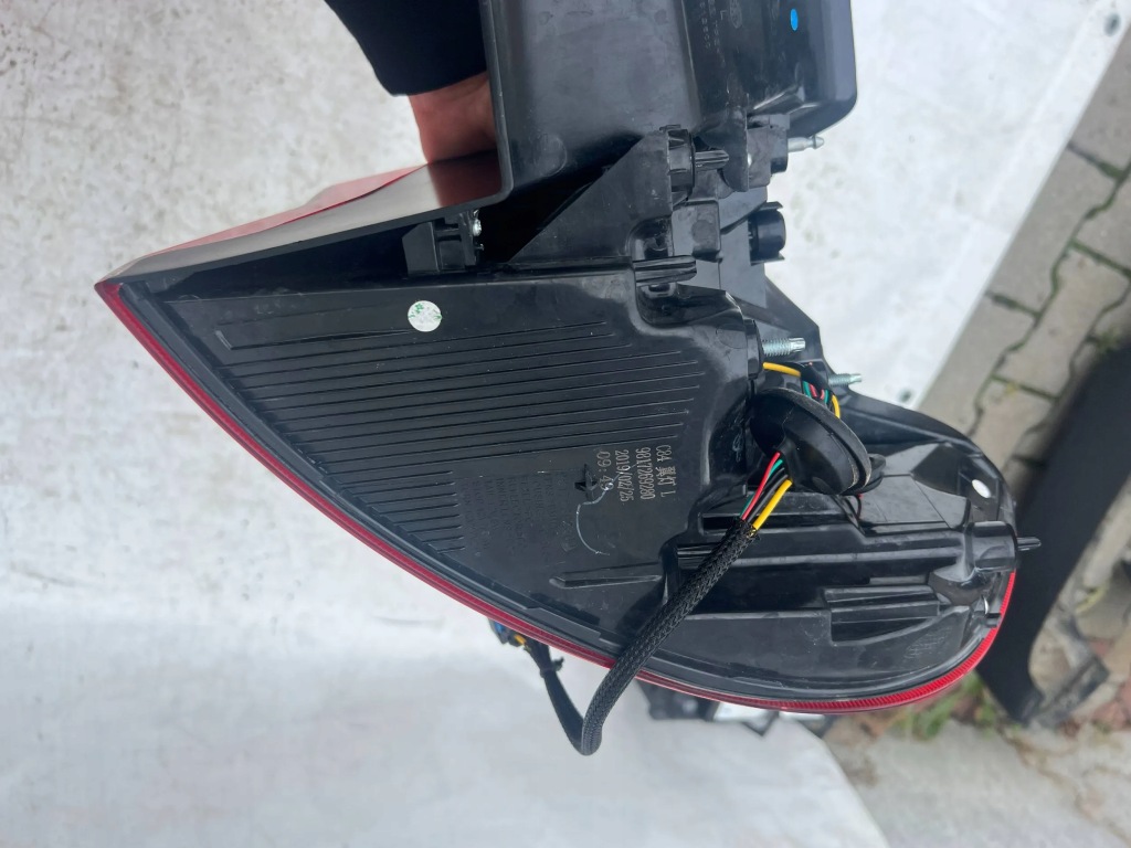 фото №8, Лампа левая citroen c5 aircross задняя задняя