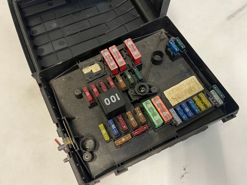 фото №1, Golf vi коробка предохранителей